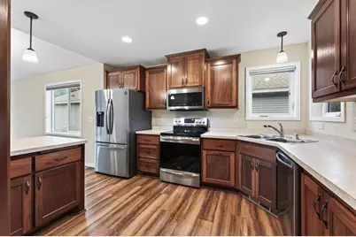 1012 Golden Way NW, Isanti, MN 55040 - Photo 8