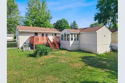 2156 Hawthorne Avenue E, Saint Paul, MN 55119 - Photo 24
