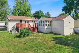 2156 Hawthorne Ave E, Saint Paul, MN 55119 - Photo 24