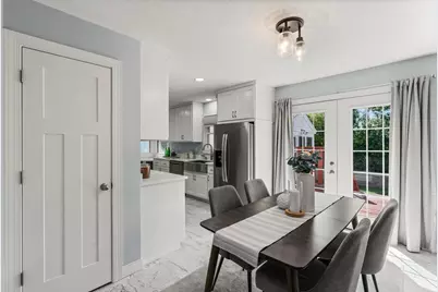 2156 Hawthorne Avenue E, Saint Paul, MN 55119 - Photo 8