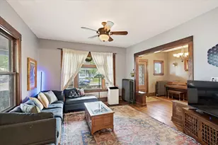 923 Iglehart Ave, Saint Paul, MN 55104 - Photo 12