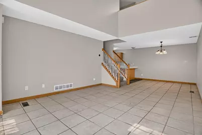 3536 Genevieve Avenue N, Oakdale, MN 55128 - Photo 8