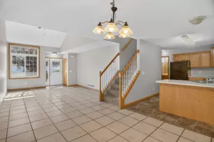 3536 Genevieve Ave N, Oakdale, MN 55128 - Photo 4