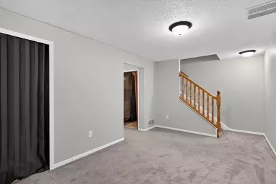 7640 Hampshire Avenue N, Brooklyn Park, MN 55428 - Photo 16