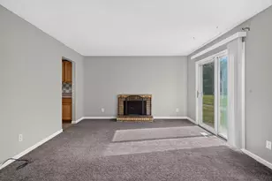 7640 Hampshire Ave N, Brooklyn Park, MN 55428 - Photo 8