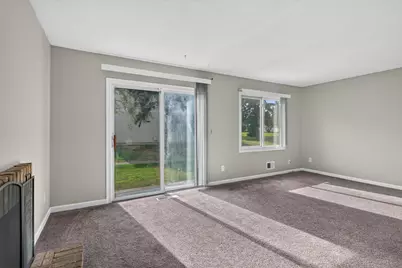 7640 Hampshire Avenue N, Brooklyn Park, MN 55428 - Photo 8