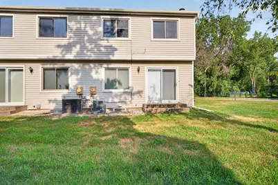 7640 Hampshire Avenue N, Brooklyn Park, MN 55428 - Photo 34