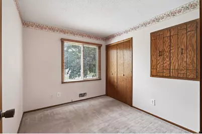 8211 Sheridan Avenue N, Brooklyn Park, MN 55444 - Photo 10