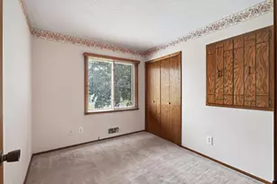 8211 Sheridan Ave N, Brooklyn Park, MN 55444 - Photo 10