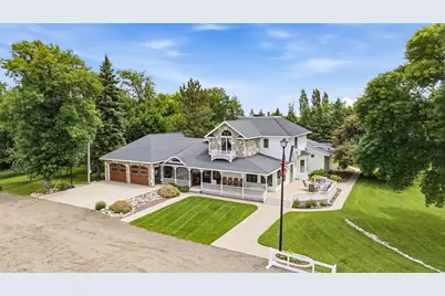 164 110th Avenue S, Moorhead, MN 56560 - Photo 1