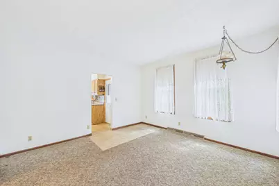 992 Matilda Street, Saint Paul, MN 55117 - Photo 8