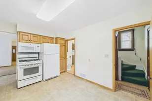 992 Matilda St, Saint Paul, MN 55117 - Photo 10