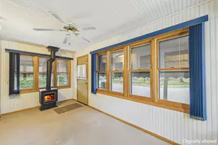 992 Matilda St, Saint Paul, MN 55117 - Photo 4