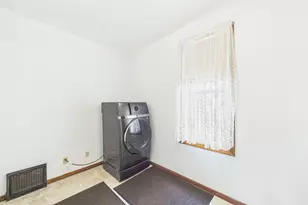992 Matilda St, Saint Paul, MN 55117 - Photo 22