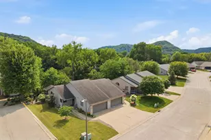 152 Janet Marie Ln, Winona, MN 55987 - Photo 2