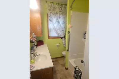 715 N McKenzie Street, Luverne, MN 56156 - Photo 14