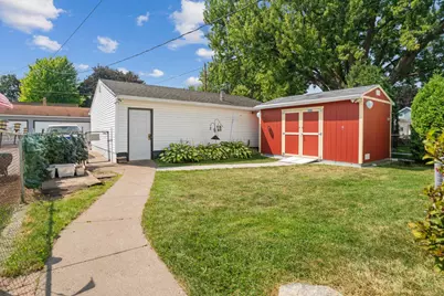 2030 Magoffin Avenue, Saint Paul, MN 55116 - Photo 32