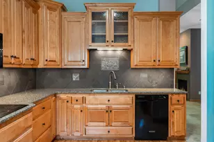 9363 Libby Ln, Eden Prairie, MN 55347 - Photo 12