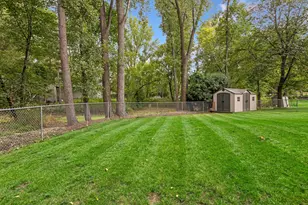5505 W Danube Rd, Fridley, MN 55432 - Photo 56