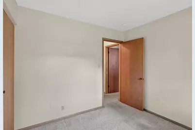 726 22nd Avenue N, South Saint Paul, MN 55075 - Photo 16