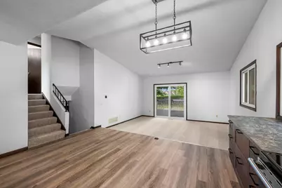 6770 Woodhill Trail, Eden Prairie, MN 55346 - Photo 6