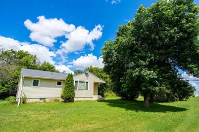 27774 330th Avenue NW, Warren, MN 56762 - Photo 2
