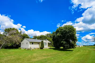 27774 330th Avenue NW, Warren, MN 56762 - Photo 1