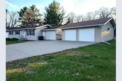 217 8th Street NW, Little Falls, MN 56345 - Photo 2