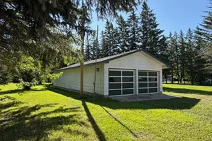 606 9th Ave SE, Roseau, MN 56751 - Photo 2