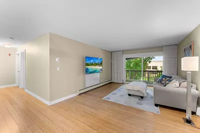 2800 Hamline Avenue N #313, Roseville, MN 55113 - Photo 6