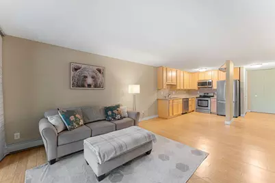 2800 Hamline Avenue N #313, Roseville, MN 55113 - Photo 2