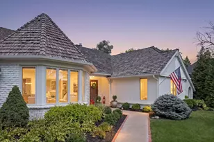 5231 Green Farms Rd, Edina, MN 55436 - Photo 2