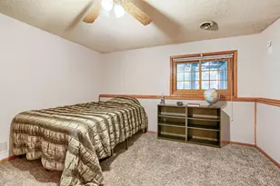 12140 Kenyon Ct NE, Blaine, MN 55449 - Photo 20