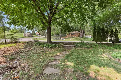 304 17th Avenue N, South Saint Paul, MN 55075 - Photo 10