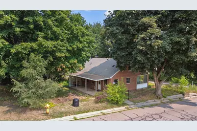 304 17th Avenue N, South Saint Paul, MN 55075 - Photo 8