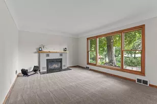 304 17th Ave N, South Saint Paul, MN 55075 - Photo 1
