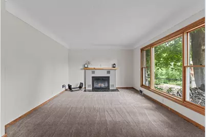 304 17th Avenue N, South Saint Paul, MN 55075 - Photo 2