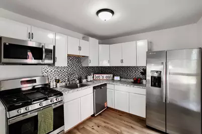 3123 Knox Avenue N, Minneapolis, MN 55411 - Photo 2