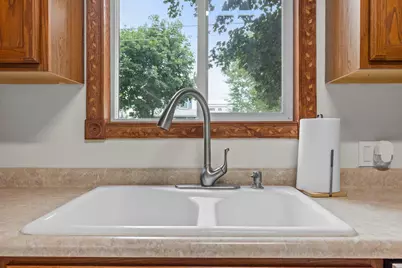 527 Mound Avenue, Mankato, MN 56001 - Photo 12