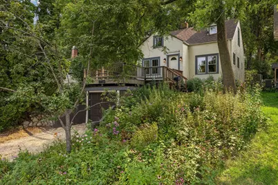 2720 McNair Drive N, Robbinsdale, MN 55422 - Photo 4
