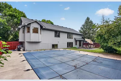 2117 Edinbrook Terrace, Brooklyn Park, MN 55443 - Photo 32