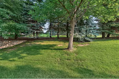 10986 Thone Road, Woodbury, MN 55129 - Photo 46