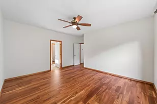 10986 Thone Rd, Woodbury, MN 55129 - Photo 14