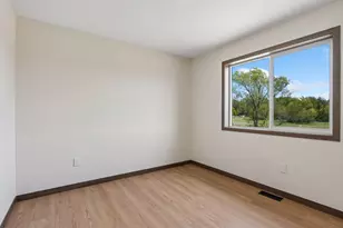 22890 Zion Pkwy NW, Oak Grove, MN 55448 - Photo 20