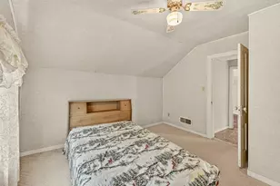 309 E Main St, Dodge Center, MN 55927 - Photo 20