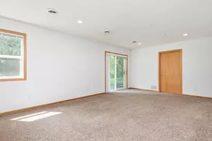 9004 Marsh Run St, Rockford, MN 55373 - Photo 34