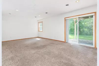 9004 Marsh Run Street, Rockford, MN 55373 - Photo 36