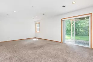9004 Marsh Run St, Rockford, MN 55373 - Photo 36