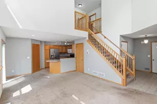 9004 Marsh Run St, Rockford, MN 55373 - Photo 8