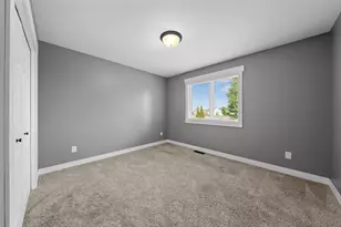808 Brady Ln, New Richmond, WI 54017 - Photo 16